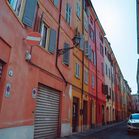 Semesterbostad 2d - 32 Modena