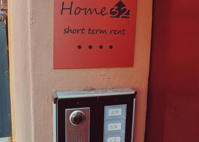 2d - 32 Holiday home Modena